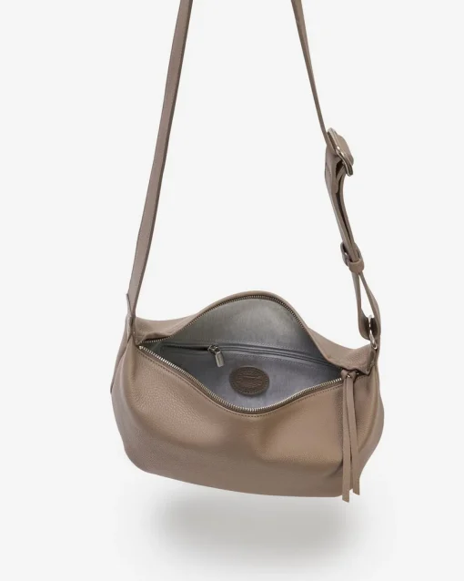 Crescent Bag Cloud