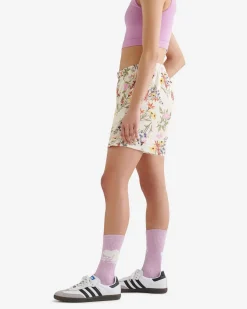 Floral Mesh Practice Short 5.5 Inch