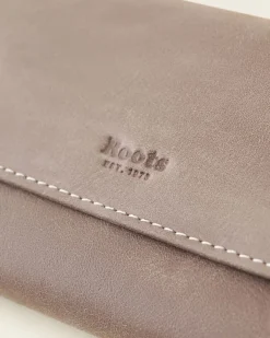 Medium Trifold Clutch Tribe
