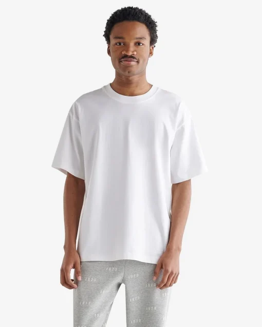 One T-Shirt