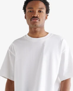 One T-Shirt