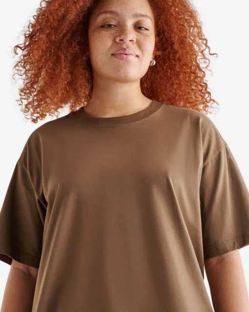 One T-Shirt