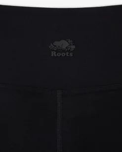 Restore Capri Pocket Legging