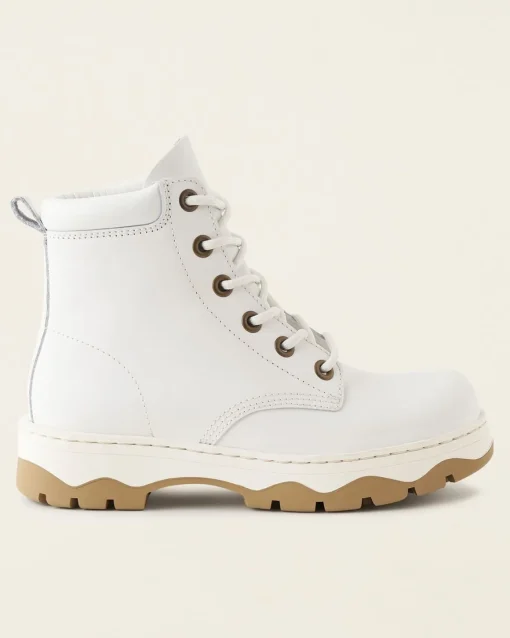 Tuff Boot